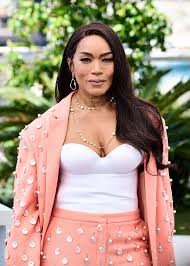 angela-bassett-106.jpeg