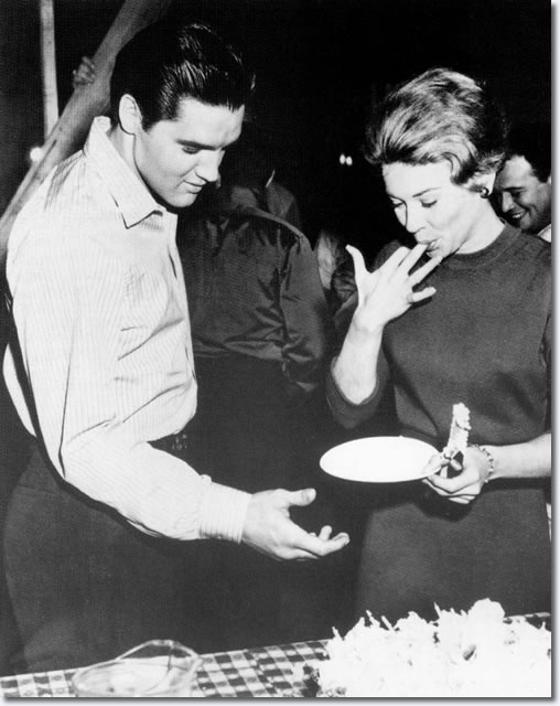 elvis-presley-26.jpeg