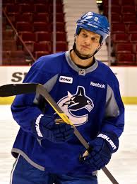 kevin-bieksa-139.jpeg