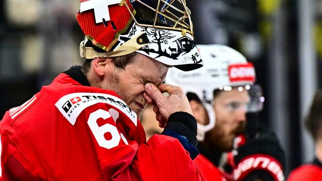 The Rise of Leonardo Genoni in Ice Hockey image 1