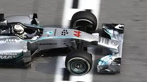 lewis-hamilton-145.jpeg