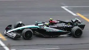 lewis-hamilton-180.jpeg