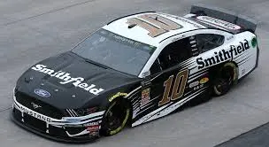 nascar-10.jpeg