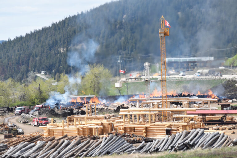 pioneer-log-homes-fire-138.jpeg