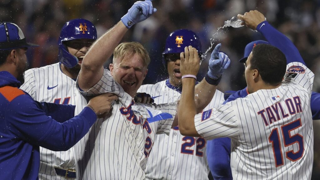 pirates-vs-mets-196.jpeg