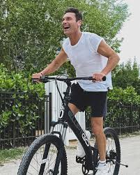 ryan-seacrest-165.jpeg