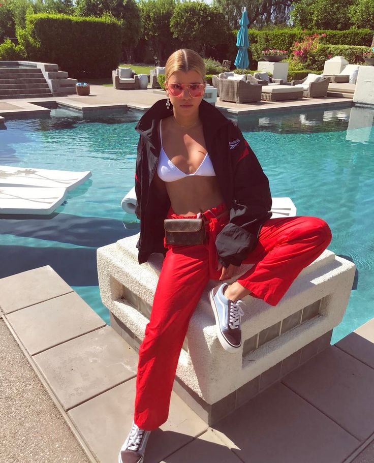 sofia-richie-213.jpeg