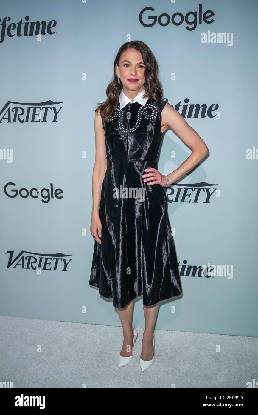 sutton-foster-99.jpeg