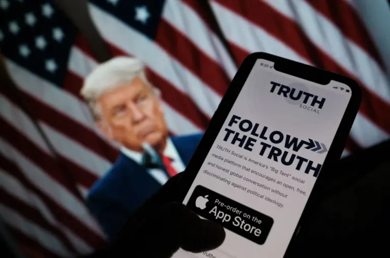 trump-truth-social-106.webp