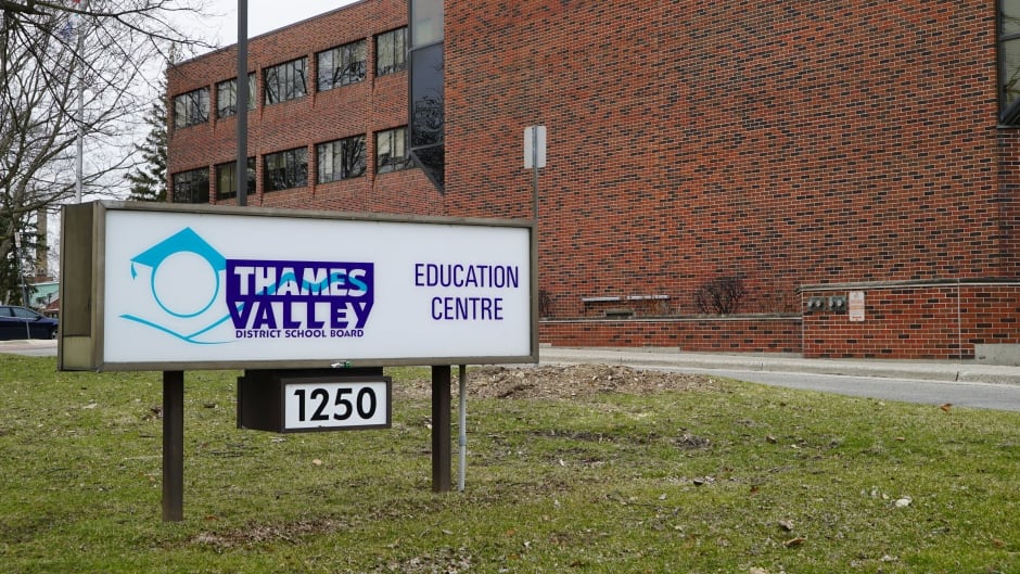 tvdsb-46.jpeg
