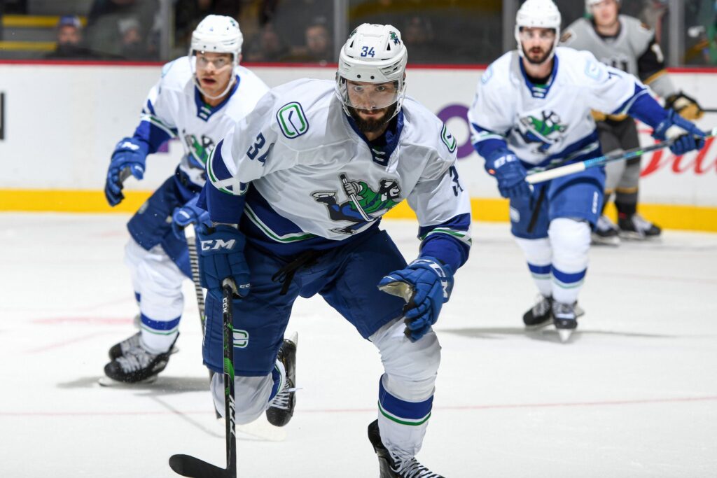 abbotsford-canucks-score-77.jpeg