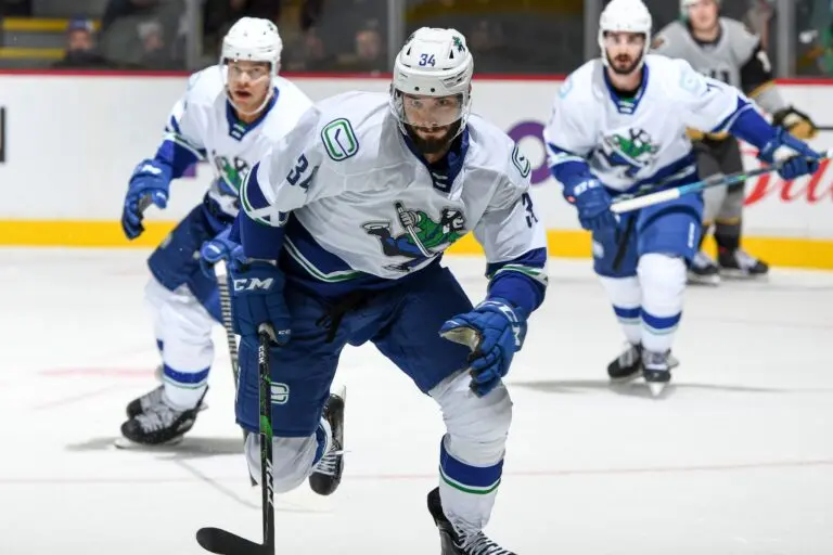 abbotsford-canucks-score-77.jpeg