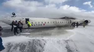 airplane-crash-toronto-4.jpeg