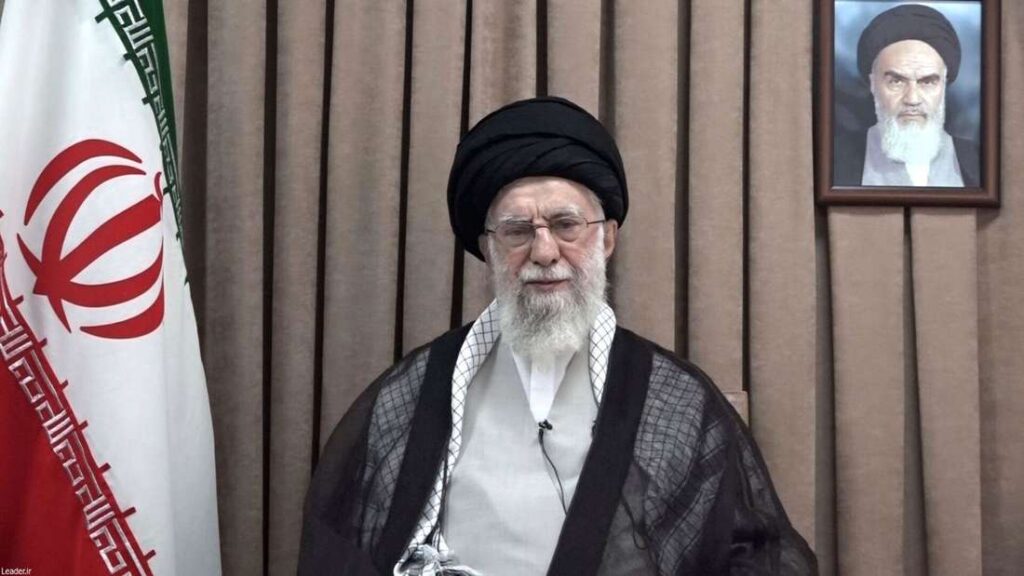 ayatollah-ali-khamenei-39.jpeg