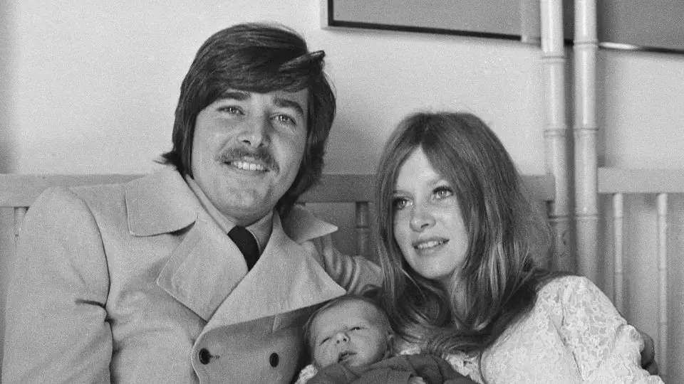 The Rise and Legacy of Bobby Sherman: A 60s Teen Idol