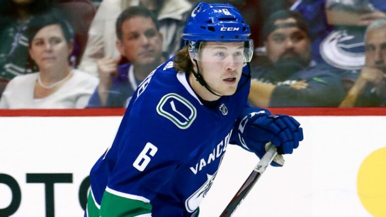 brock-boeser-187.jpeg