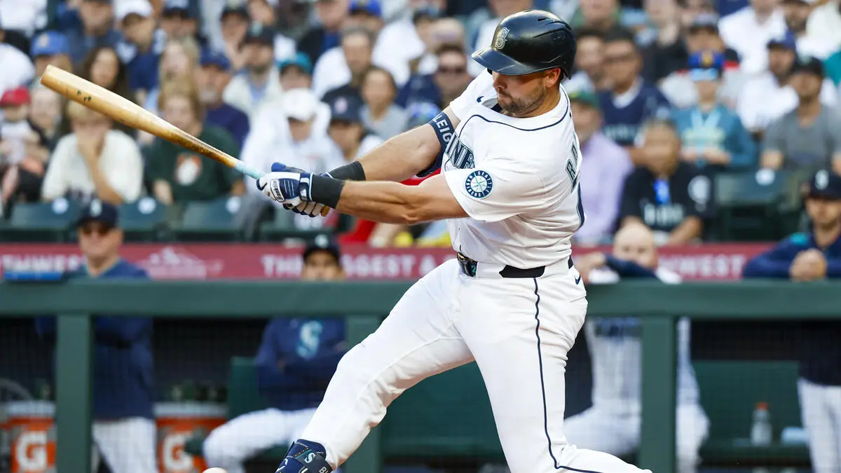 Cal Raleigh: The MLB’s Emerging Talent