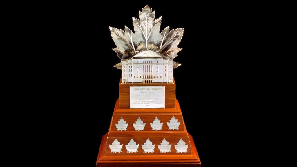 conn-smythe-trophy-185.jpeg