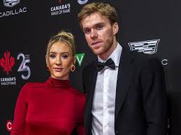 connor-mcdavid-wife-236.jpeg