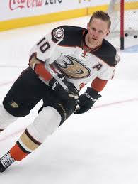corey-perry-35.jpeg