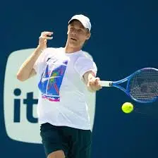 Denis Shapovalov: The Rise of a Canadian Tennis Star