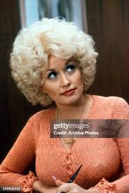 dolly-parton-216.jpeg