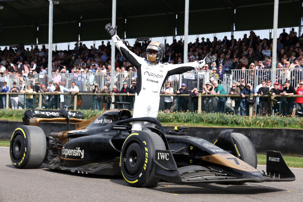 f1-movie-235.jpeg