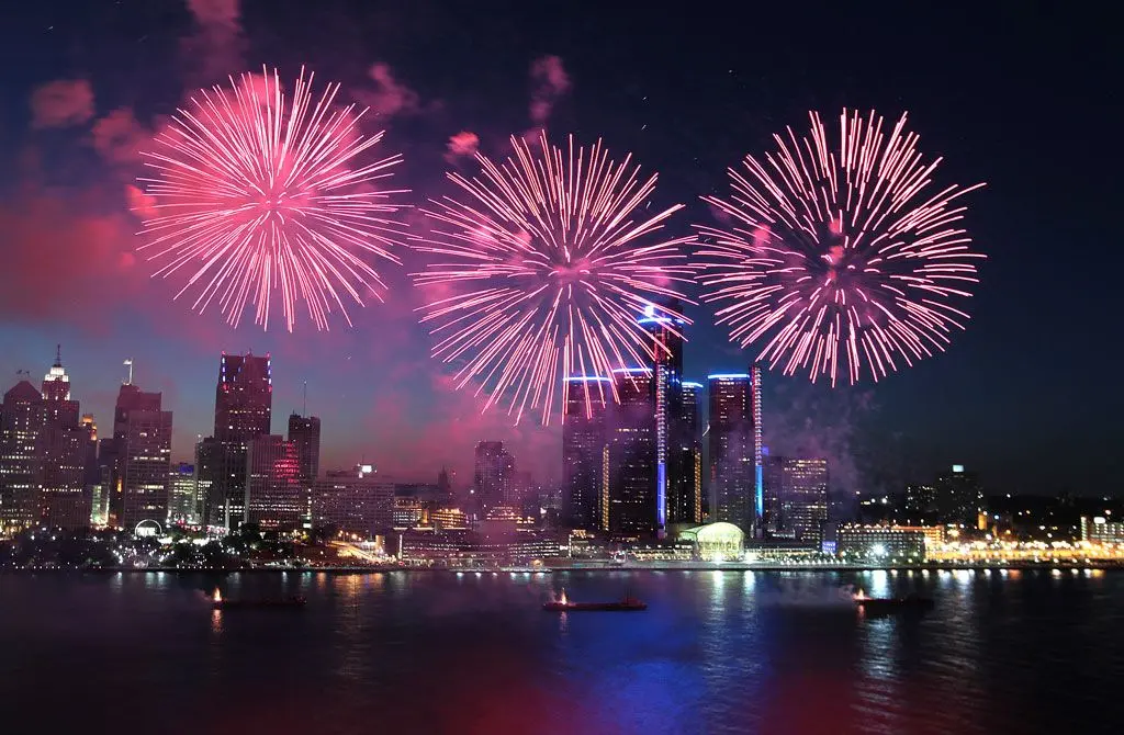 Les feux d’artifice de Windsor : une tradition vibrant d’énergie