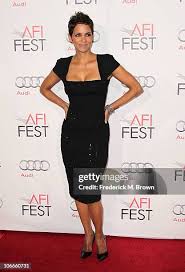 halle-berry-143.jpeg