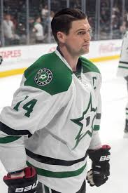jamie-benn-17.jpeg
