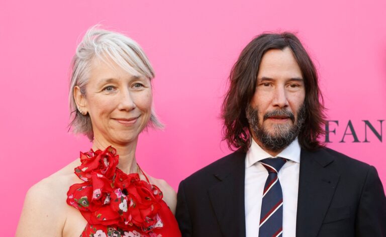 keanu-reeves-wife-174.jpeg