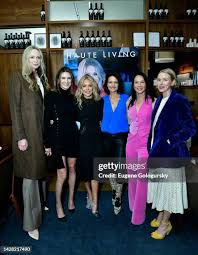 kelly-ripa-113.jpeg