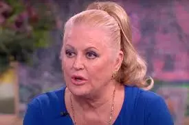 Kim Woodburn: A Journey Through Fame and Resilience