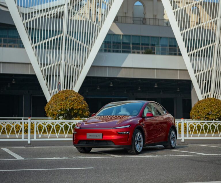 latest-tesla-156.jpeg