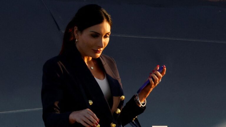 laura-loomer-272.jpeg