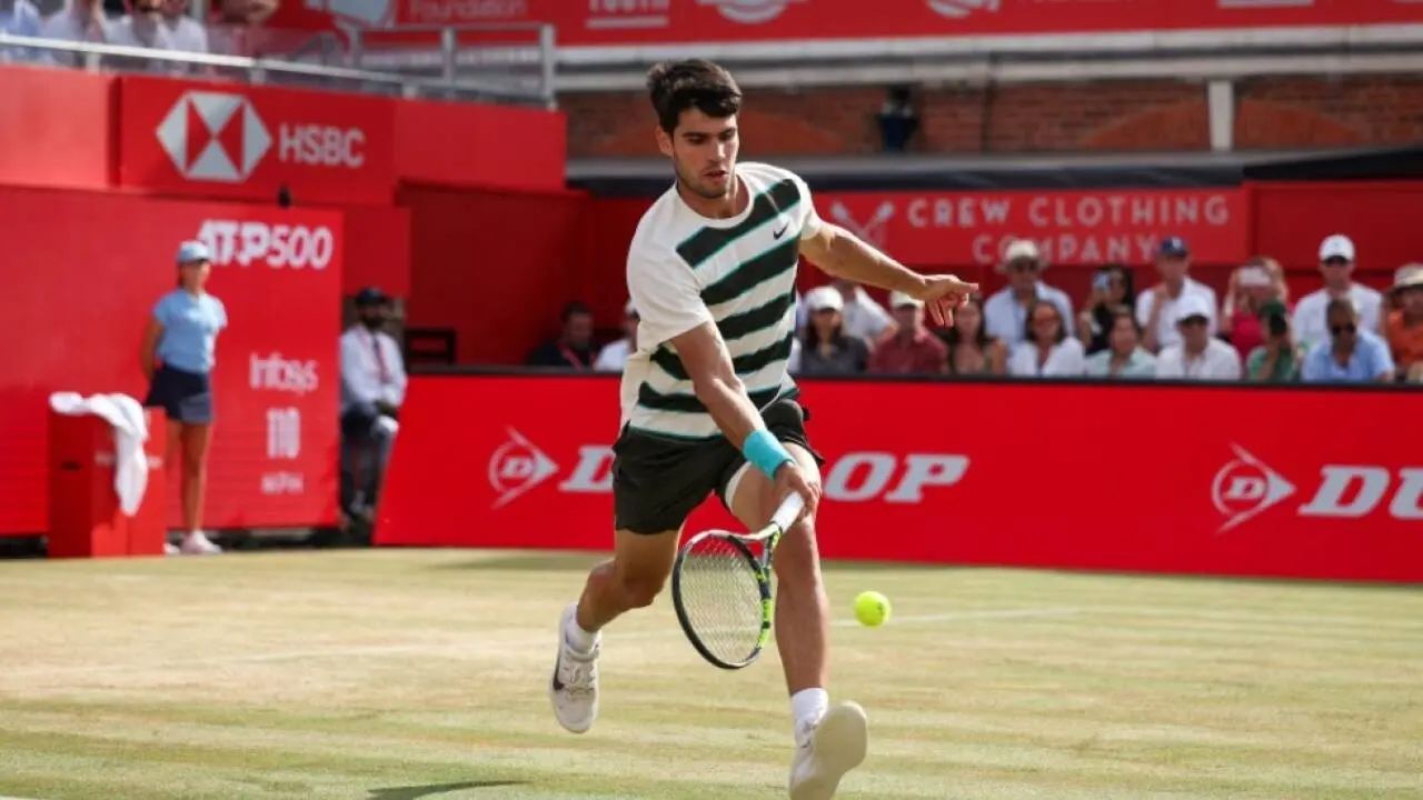Lehecka: The Rising Star of Canadian Tennis