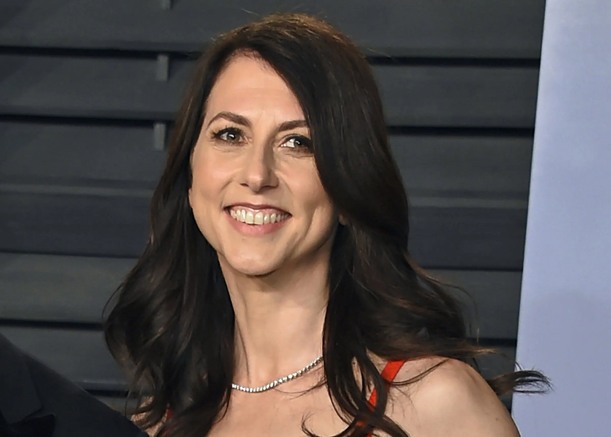Mackenzie Scott: A Leader in Philanthropic Innovation