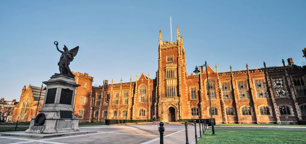 queen-s-university-44.jpeg