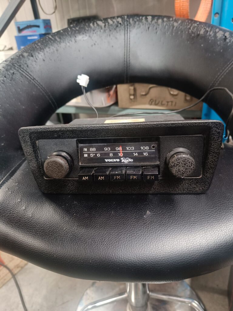 radio-240.jpeg