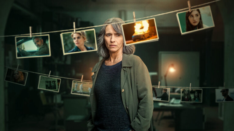 sara-woman-in-the-shadows-164.jpeg