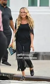 Sarah Jessica Parker: A Fashion Icon and Acclaimed Actress