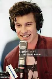 shawn-mendes-156.jpeg
