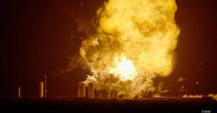 spacex-starship-rocket-explodes-71.jpeg