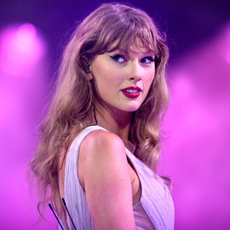 taylor-swift-net-worth-127.jpeg