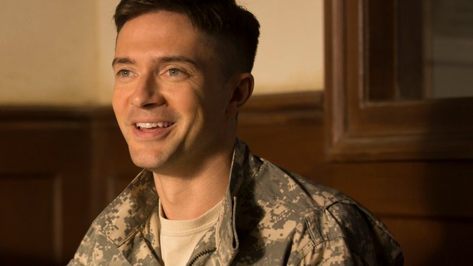 topher-grace-184.jpeg