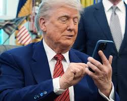 trump-mobile-25.jpeg