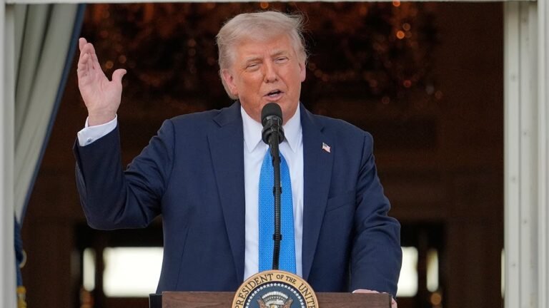trump-travel-bans-65.jpeg