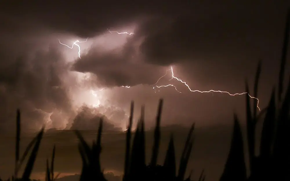 Alerte d’orages violents : Ce que vous devez savoir