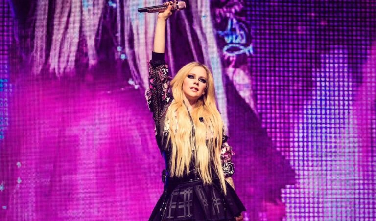 avril-lavigne-feq-129.jpeg