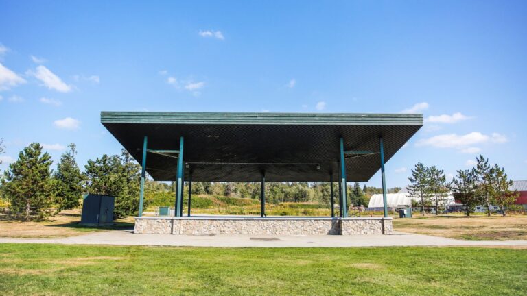 bill-reid-millennium-amphitheatre-152.jpeg